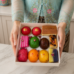 FULLMOON - NYONYA KUIH - SET A